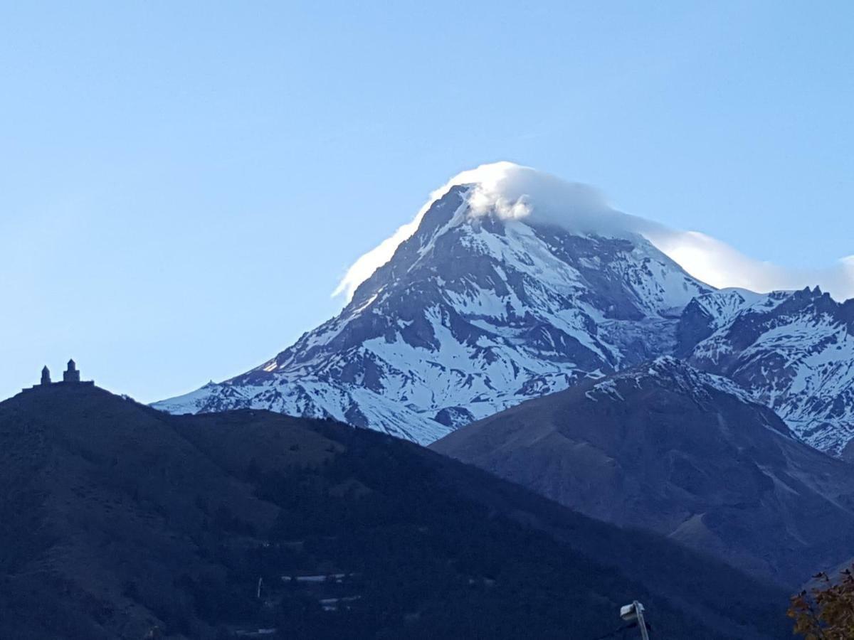 Rustaveli St11 Hotel Kazbegi Ngoại thất bức ảnh