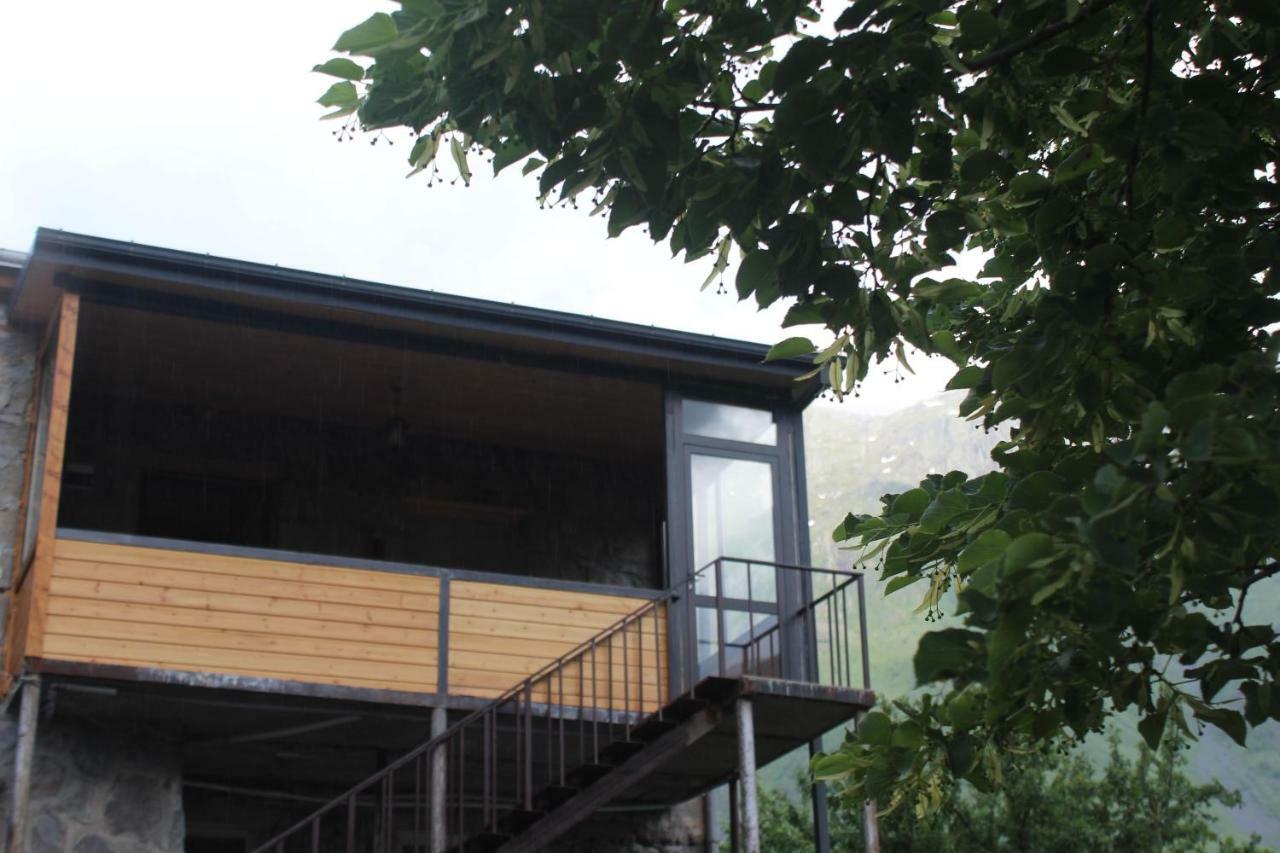 Rustaveli St11 Hotel Kazbegi Ngoại thất bức ảnh